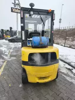 Carretilla elevadora GLP 2017  Yale GLP25MX (2)