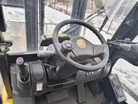 Carretilla elevadora GLP 2017  Yale GLP25MX (5)