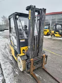 Gázüzemű targoncák 2017  Yale GLP16VX (3)