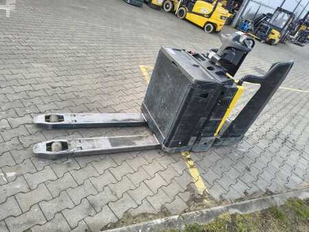 Elektromos emelőkocsik 2020  Yale MP20X (6)