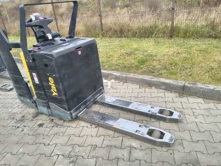 Elektromos emelőkocsik 2020  Yale MP20X (1)