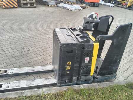 Elektromos emelőkocsik 2020  Yale MP20X (5)