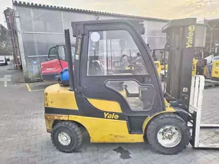 LPG VZV 2017  Yale GLP35VX (7)
