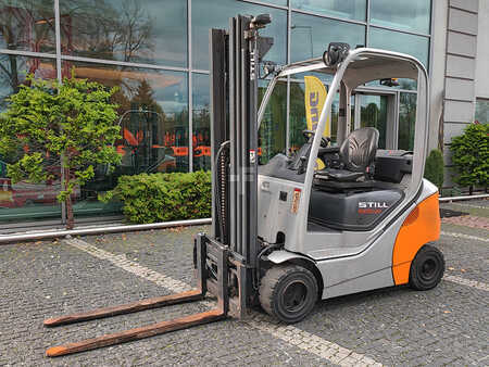 Treibgasstapler 2014  Still RX70-20T (1)