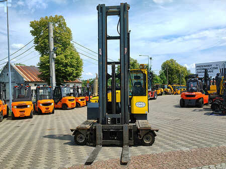 Four-way trucks 2013  Combilift C4000 (9)