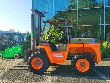 Rough Terrain Forklifts 2005  Ausa CH320 (4)