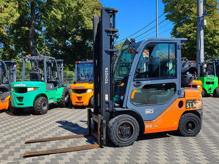 LPG Forklifts 2019  Toyota 06-8FG30F (4)