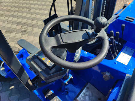 Carrelli elevatori trasportabili 2005  Moffett M3 20.4 (13)