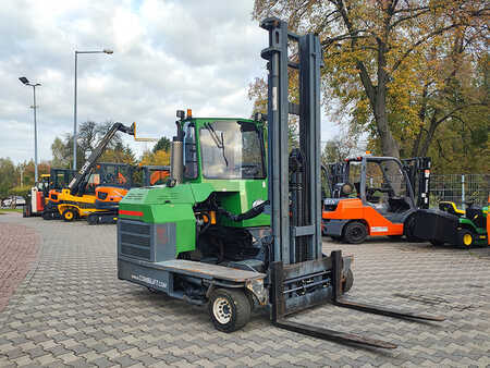 Four-way trucks 2001  Combilift C4000 (1)