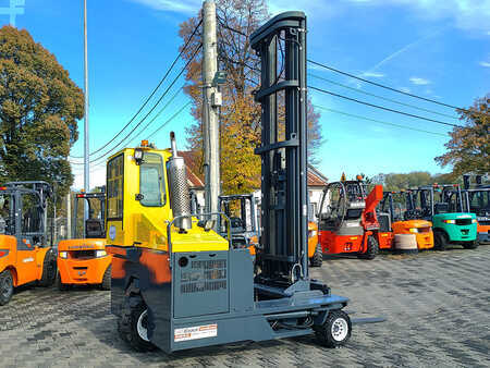 Four-way trucks 2013  Combilift C4000 (8)