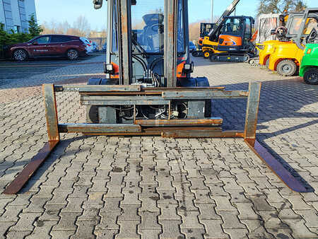 Linde H25T-02/600