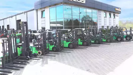 Elektromos 4 kerekű 2026  Lonking LG85B CPD85E (2)