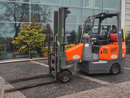 VZV pro práci v úzk.uličkách-retrakt 2002 Aisle Master 44S (2)