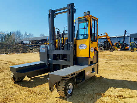 Four-way trucks 2006  Combilift C6000 (1)