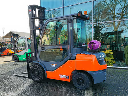 Treibgasstapler 2019  Toyota 06-8FG30F (7)