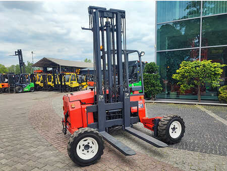 Truck Mounted Forklifts 2005  Moffett M3 20.4 (10)