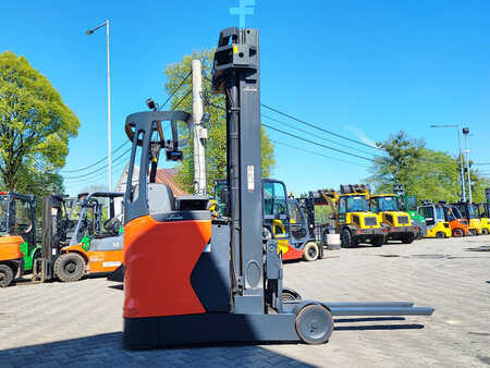 Työntömastotrukki 2015  Linde R20N-01 (4)