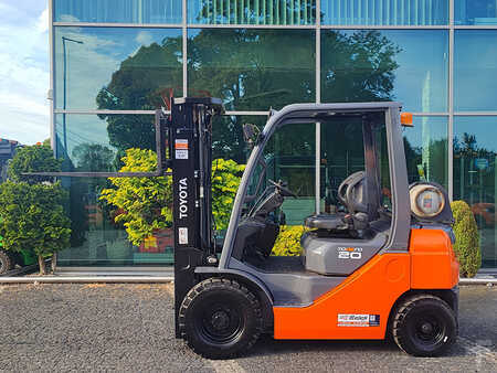 Toyota 02-8FGF20