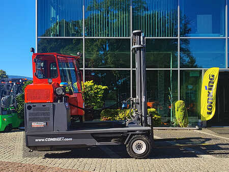 Chariots multidirectionnels 2011  Combilift C5000XL (3)