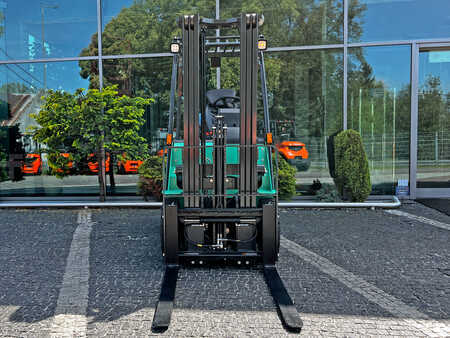 Empilhador a gás 2025  Mitsubishi FG15N (5)