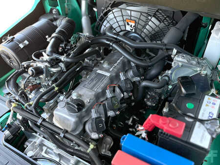Empilhador a gás 2025  Mitsubishi FG30N (13)