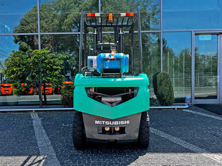 Empilhador a gás 2025  Mitsubishi FG30N (6)