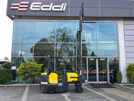 VZV pro práci v úzk.uličkách-retrakt 2016  Aisle Master 15NE (7)