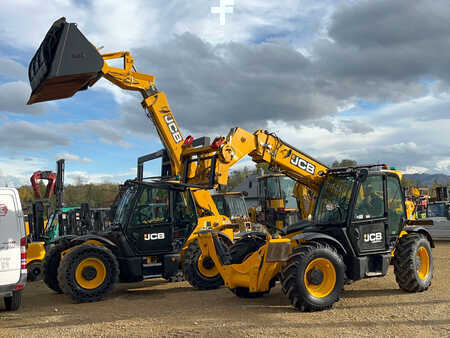 Teleskopstapler-Starr 2016  JCB 533-105 (10)