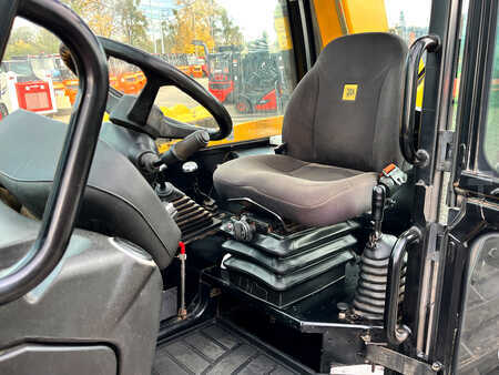 Teleskopstapler-Starr 2016  JCB 533-105 (6)