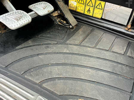 Teleskopstapler-Starr 2016  JCB 533-105 (9)