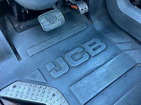 Manipulador fijo 2020  JCB 30-19E electric TLT (19)