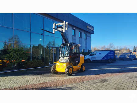 Telescopic forklift rigid 2021  JCB TLT35-26D (7)