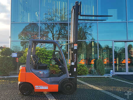 Dieseltrukki 2012  Toyota 02-8FDF15 (6)