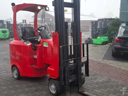 Wózki do eksploatacji w wąskich korytarzach 2018  Flexi AC 1000 (3)