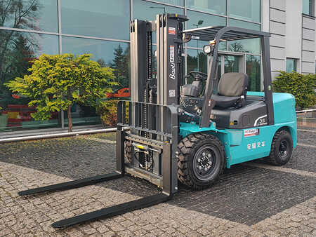 Wózki widłowe diesel 2025 Baoli KBD35-L3 (1)