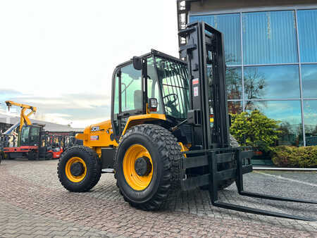 Carretilla todoterreno 2016  JCB 926 (14)