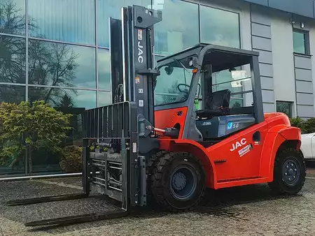 Chariots élévateurs diesel 2024  JAC CPCD50 (1)