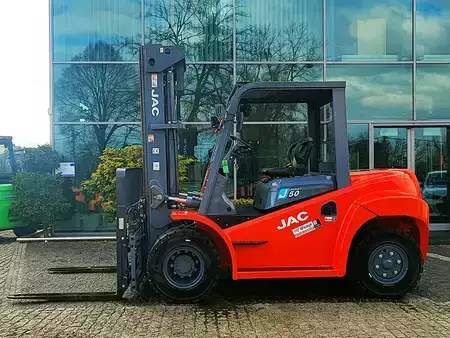 Chariots élévateurs diesel 2024  JAC CPCD50 (2)
