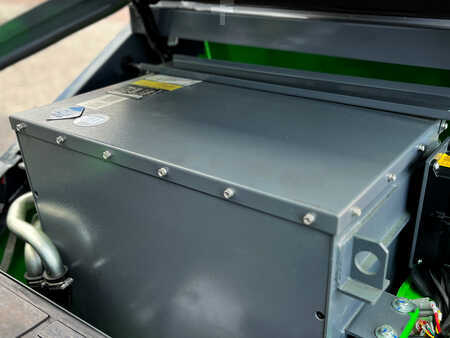 Chariots élévateurs tout terrain 2026  Lonking LG25BT Terrain (10)