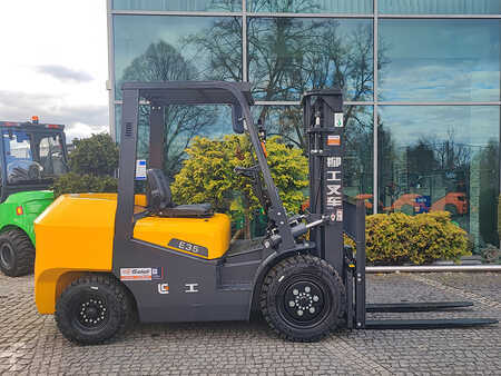 Carrelli elevatori GPL 2025  LiuGong CPCD35-EQ1 (3)