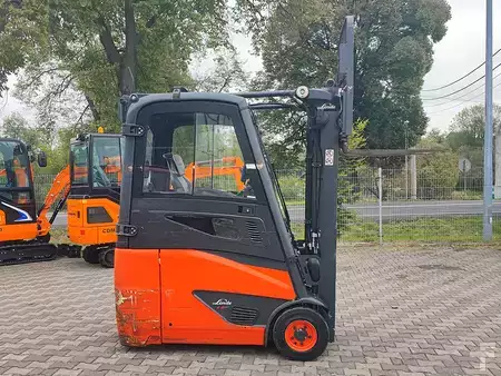 Chariots électriques à 3 roues 2018  Linde E16H-02 (5)