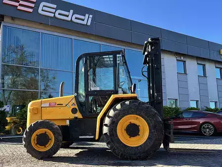 Terrenggående gaffeltruck 2014  JCB 926 (4)