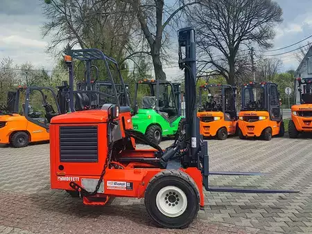 Chariots élévateurs transportables 2008  Moffett M5 20.3 (2)