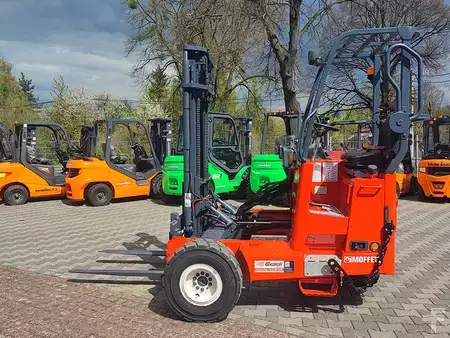 Chariots élévateurs transportables 2008  Moffett M5 20.3 (3)