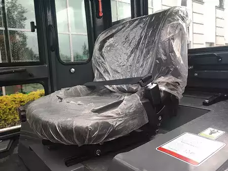Carretilla elevadora diésel 2025  Lonking LG50DT DEMO (9)