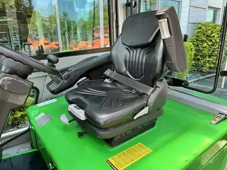 Chariots électriques à 4 roues 2016  Cesab B625 (9)