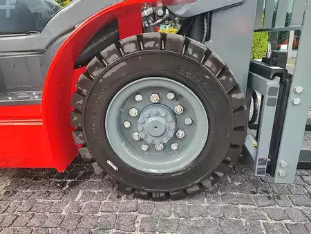 LPG heftrucks 2024  JAC CPQYD25 (13)
