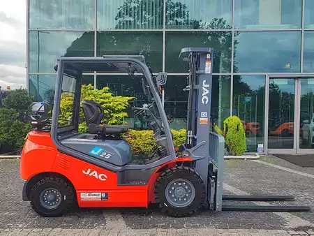 LPG heftrucks 2024  JAC CPQYD25 (3)