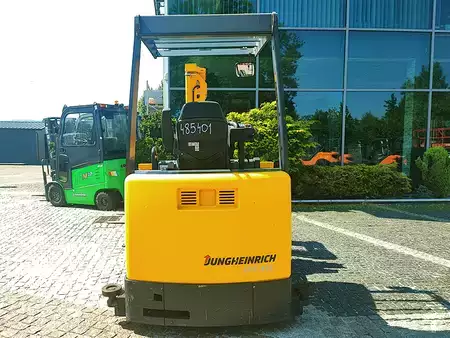 Carrelli per corridoi stretti 2020  Jungheinrich EFX 413 (5)