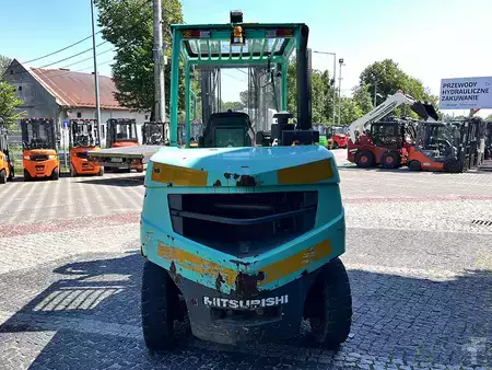 Empilhador diesel 2018  Mitsubishi FD50NT (4)